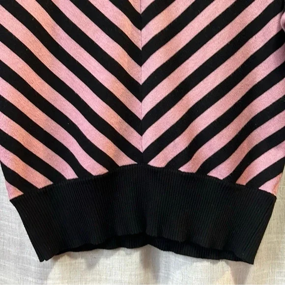 Premise Studio | Pink and Black Striped Sweater with a Drop Shoulder Women Small - Picture 2 of 7